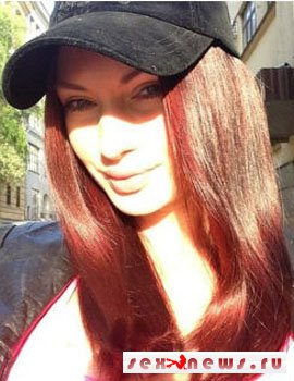 Евгения Феофилактова сменила имидж, вызвав недовольство фанатов Евгения Феофилактова сменила имидж, вызвав недовольство фанатов