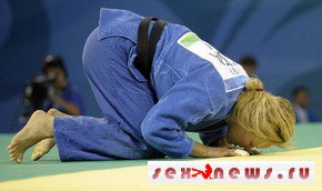 Сексуальная бой-баба призналась в любви к скандальному Феде Сексуальная бой-баба призналась в любви к скандальному Феде
